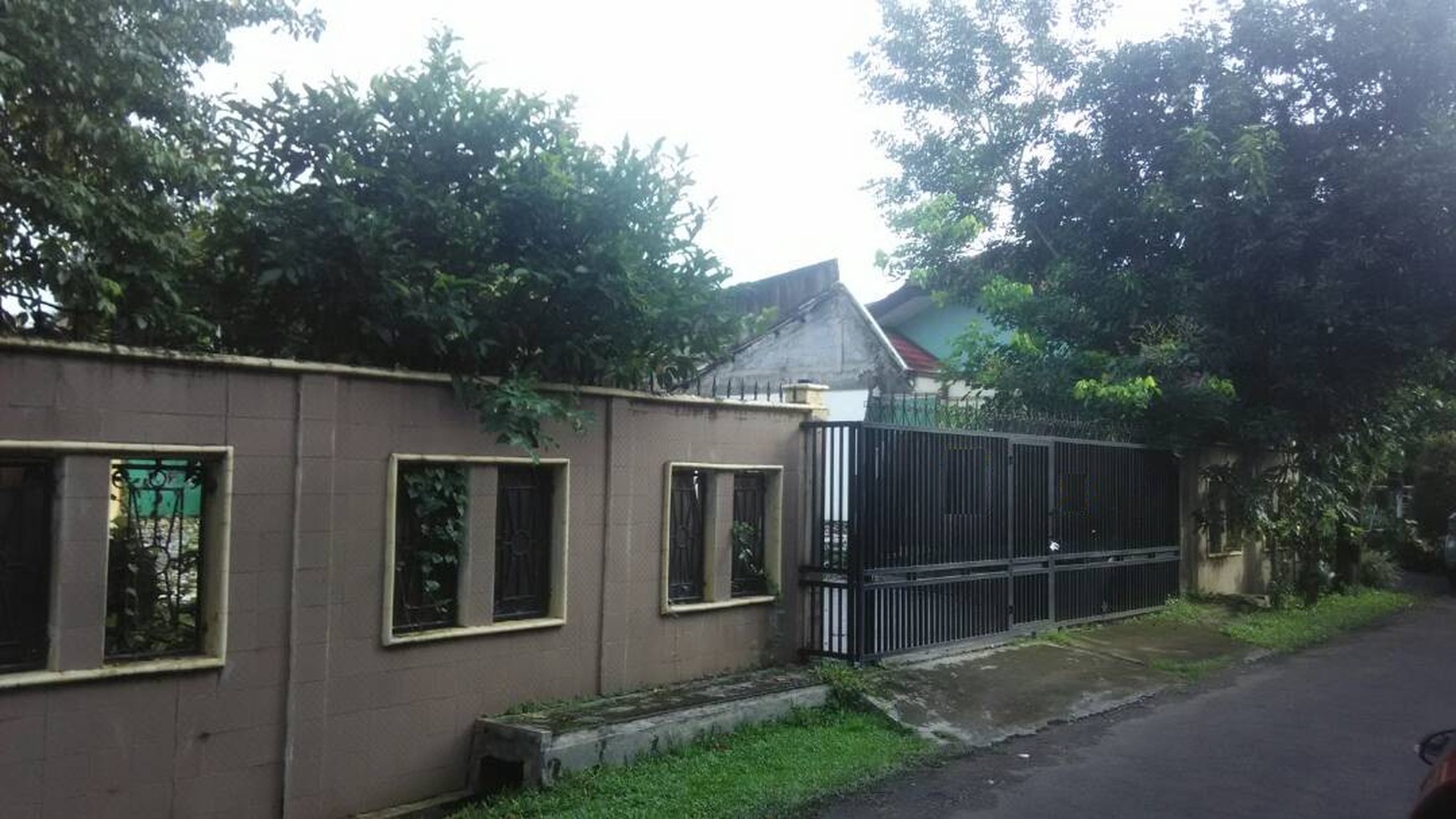 Kavling gandeng di Griya Loka