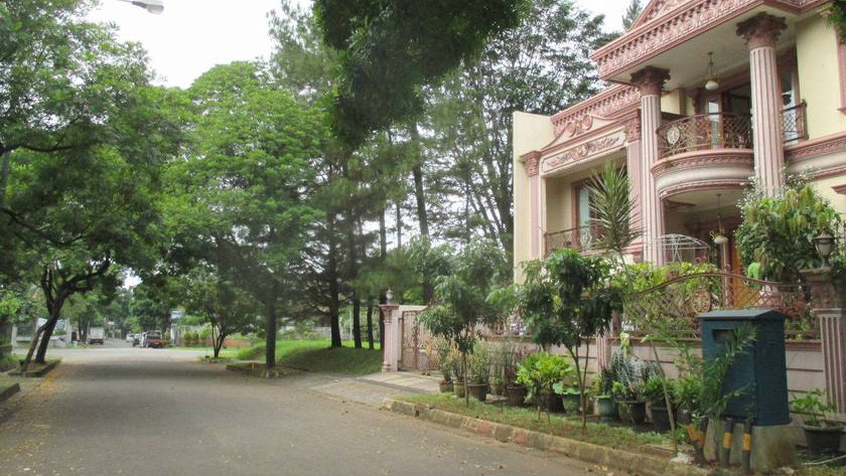 Dijual rumah di Giri Loka BSD City, Split level, Semifurnish, Furniture yang nempel, Murah, Strategis, siap huni
