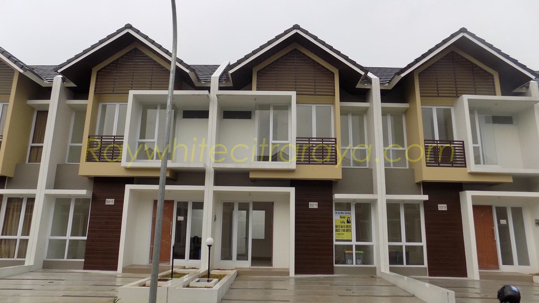 Rumah baru 2 lantai cluster premium Citra Raya ID2638LL