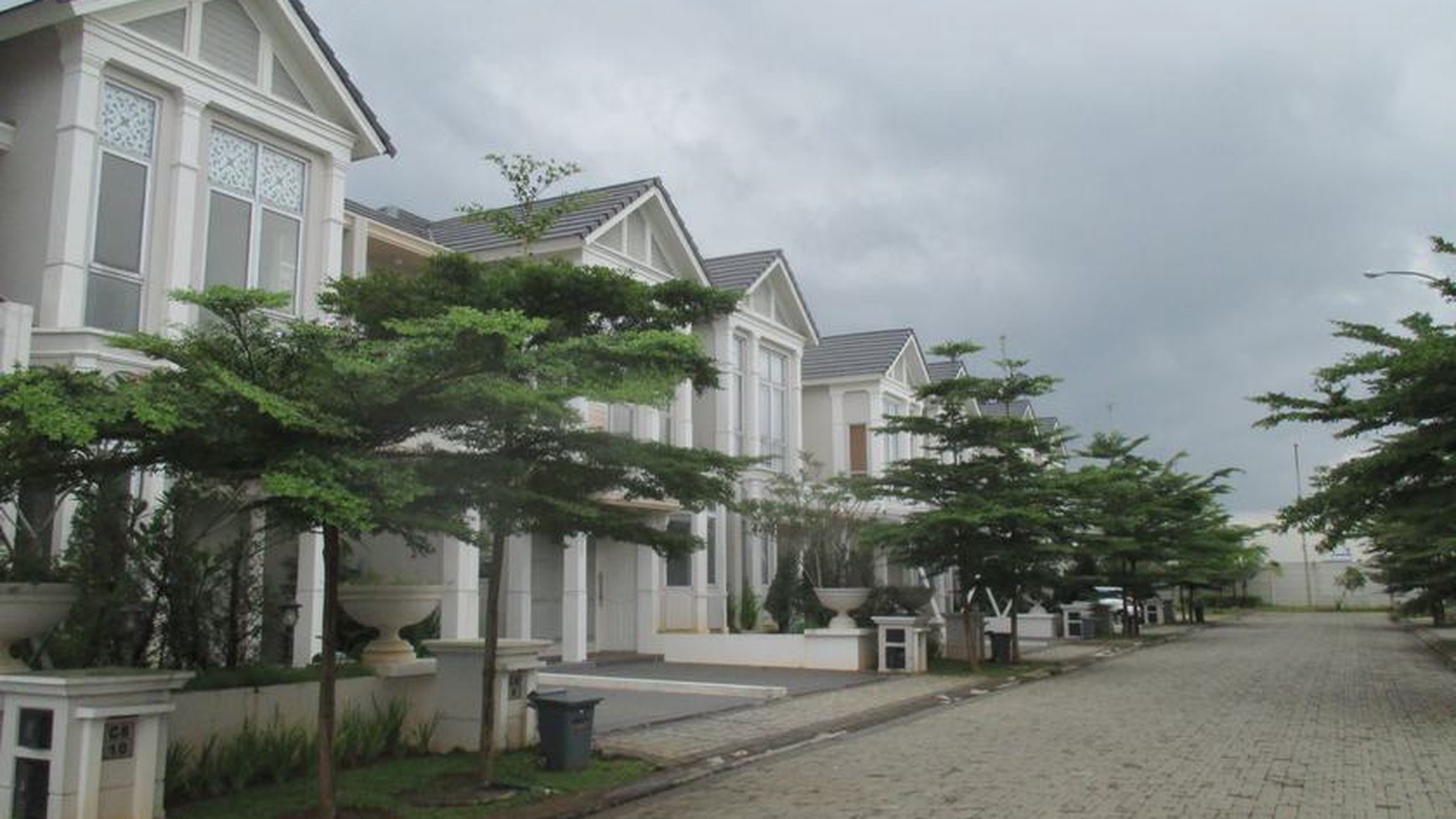 Dijual rumah di Greenwich Whitshand BSD City, strategis, Akses BSD - Gading Serpong. Murag, siap huni.