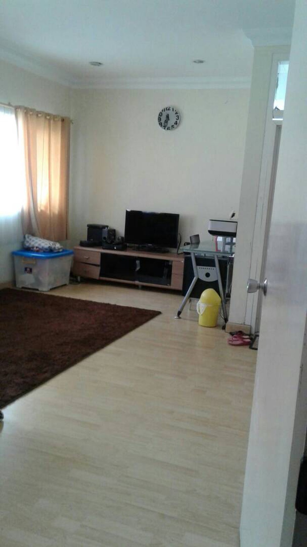 Dijual Rumah Cantik Bagus Asri dan Tenang  Jalan Singgalang Cinere