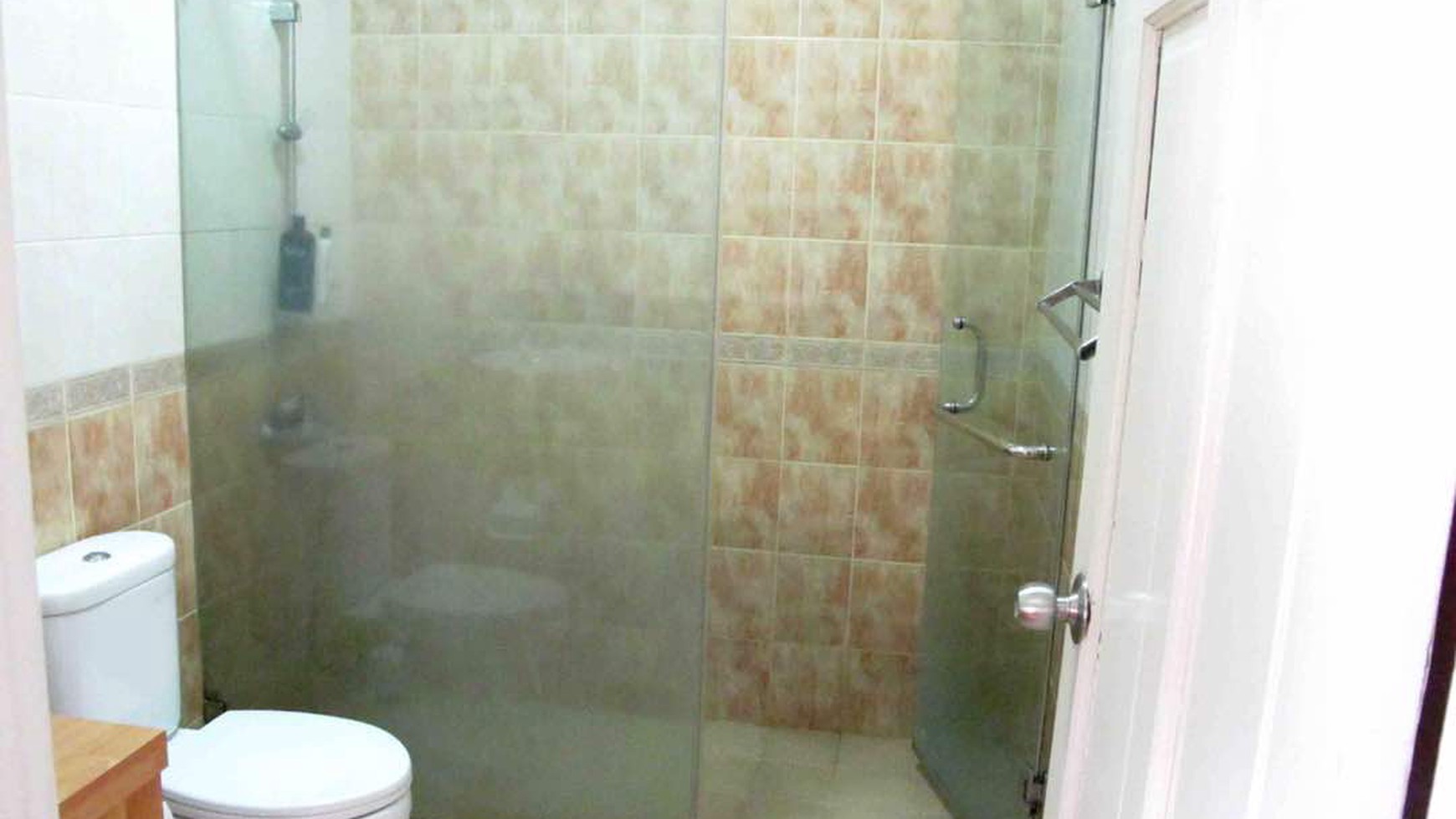 beautiful house in the prime area of FAtmawati