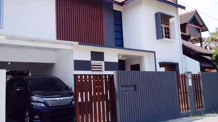 RUMAH KOST EKSKLUSIF DAN STRATEGIS, JL ANGGAJAYA, DEPOK