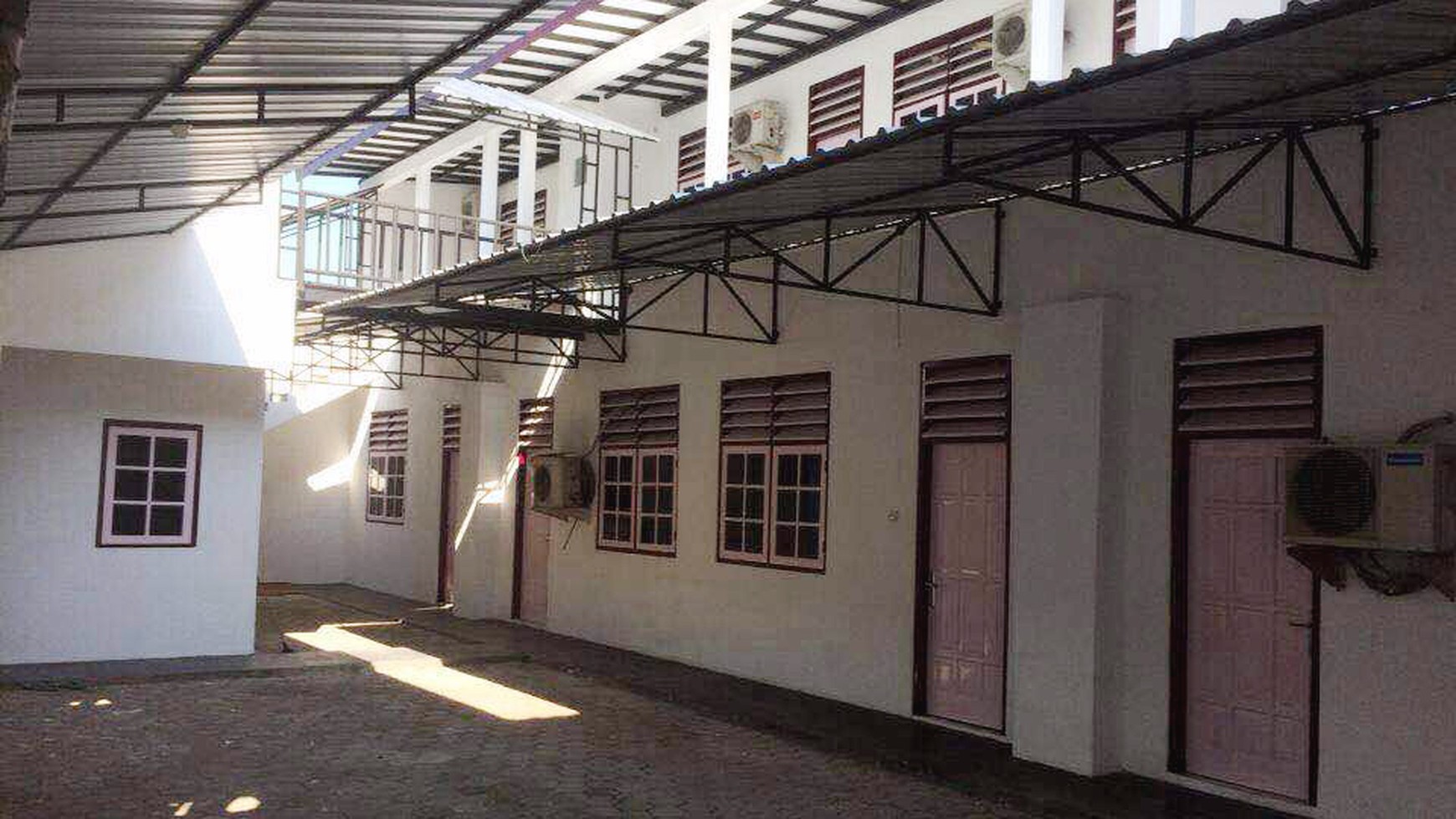 RUMAH KOST EKSKLUSIF DAN STRATEGIS, JL ANGGAJAYA, DEPOK