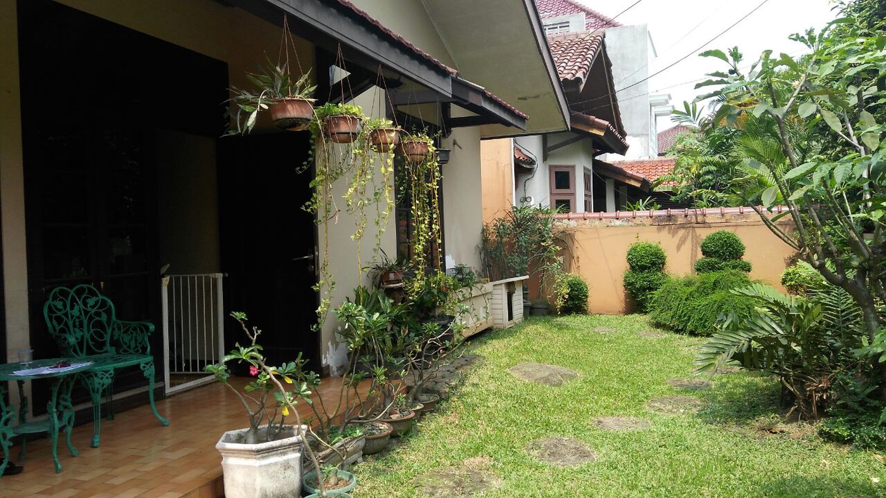 Rumah Dengan Lingkungan Aman & Nyaman @ Villa Pejaten Mas