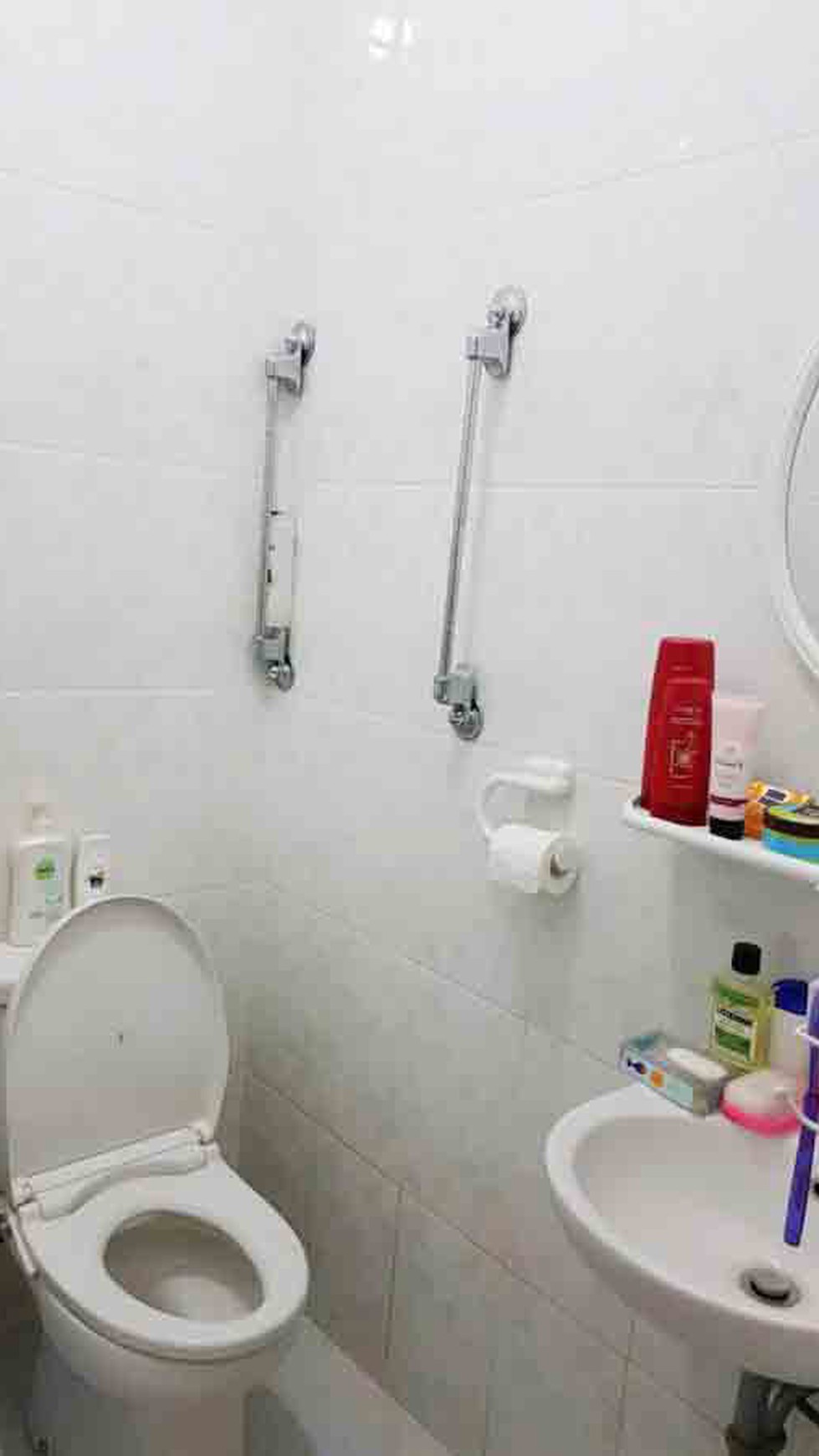 Rumah Dijual, Nyaman, aman, Asri, Akses Lokasi Mudah, Dan siap huni @Perum Carisa