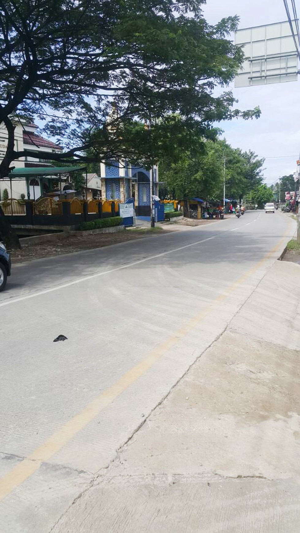 Dijual tanah Luas, Lokasi Strategis, Lokasi Mudah, Pinggir Jalan