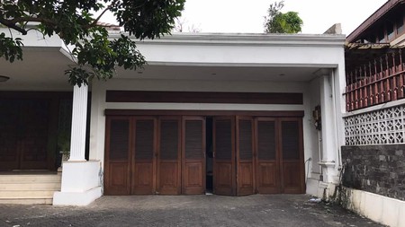 Rumah di Gedung Hijau Pondok Indah