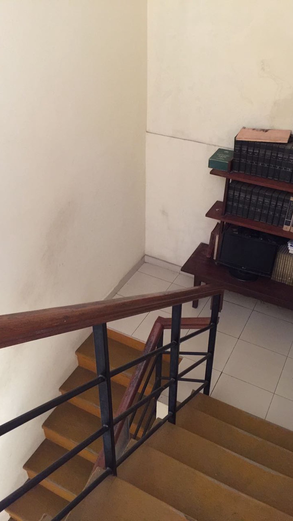 RUMAH BAGUS DI JUAL DI MANDAR SEKTOR 3 BINTARO JAYA