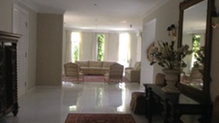 Artistic and Luxurious house Expatriat Jakarta, Ampera
