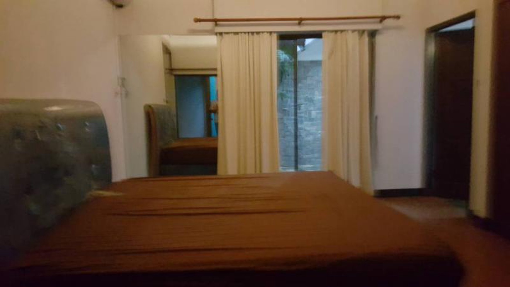 beautiful house in the prime area of Kebayoran