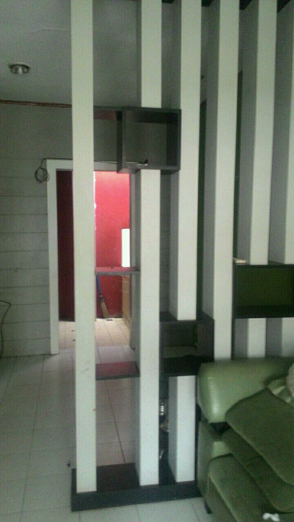 Dijual cepat rumah dukuh zamrud Mustikajaya, rumah terawat, akses mudah.