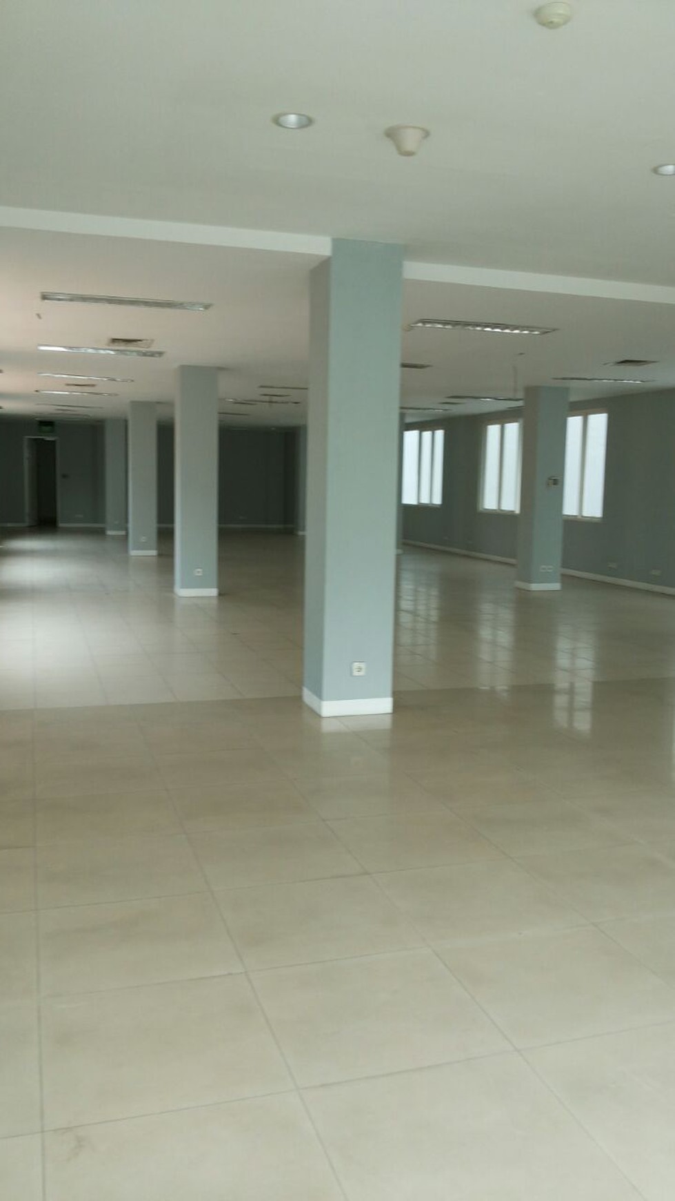 Disewakan Perkantoran di Jl. Tanah Abang - Jakarta Pusat