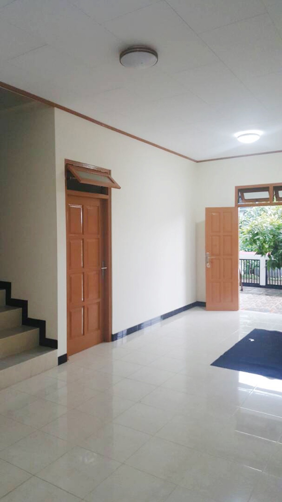Dijual Rumah Bagus Di Villa Gunung Lestari, Jombang
