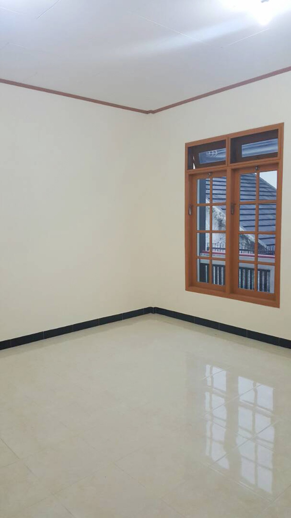 Dijual Rumah Bagus Di Villa Gunung Lestari, Jombang