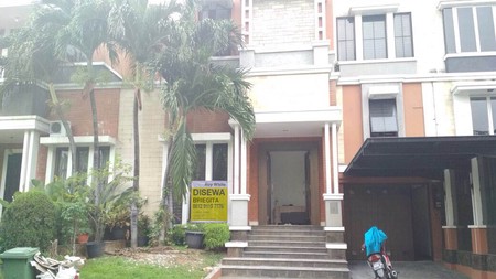 Rumah  Full Furnish Gading Park View Pegangsaan Dua Luas 160m2