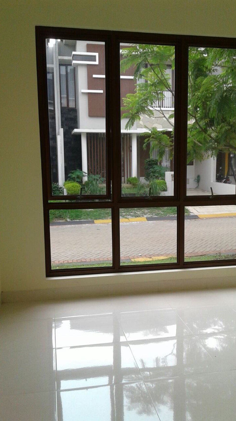 Disewakan Rumah Bagus Di Cluster Discovery, Bintaro Sektor 9