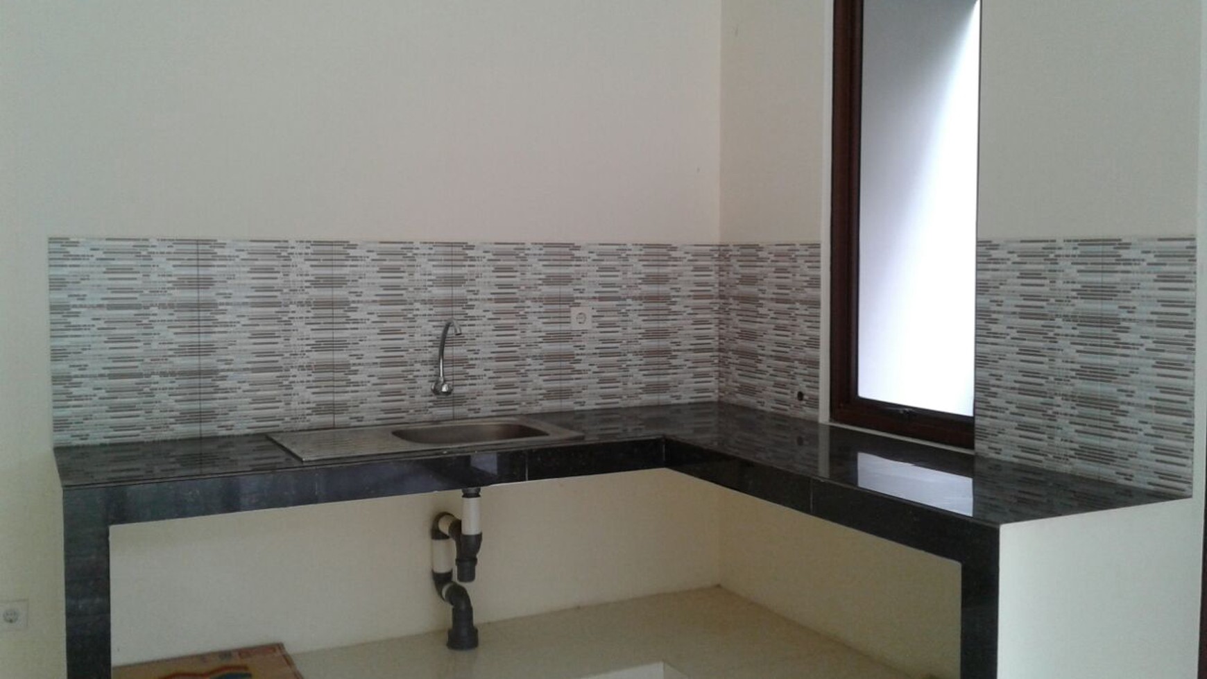 Disewakan Rumah Bagus Di Cluster Discovery, Bintaro Sektor 9