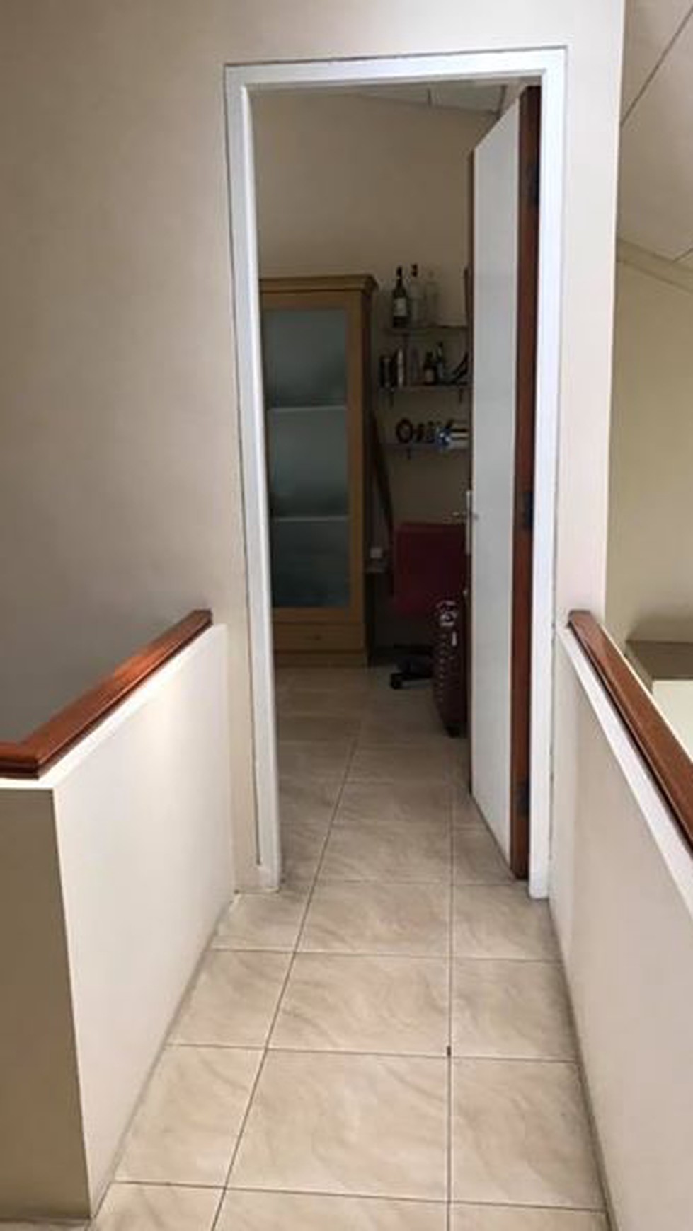 Dijual RUMAH CANTIK lokasi sangat Strategis