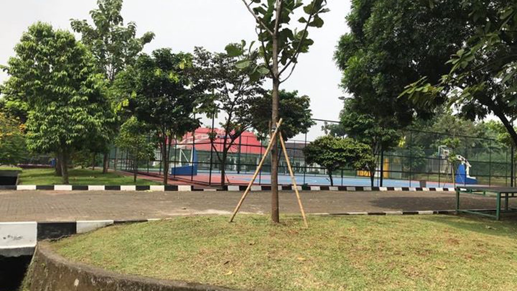 Dijual RUMAH CANTIK lokasi sangat Strategis