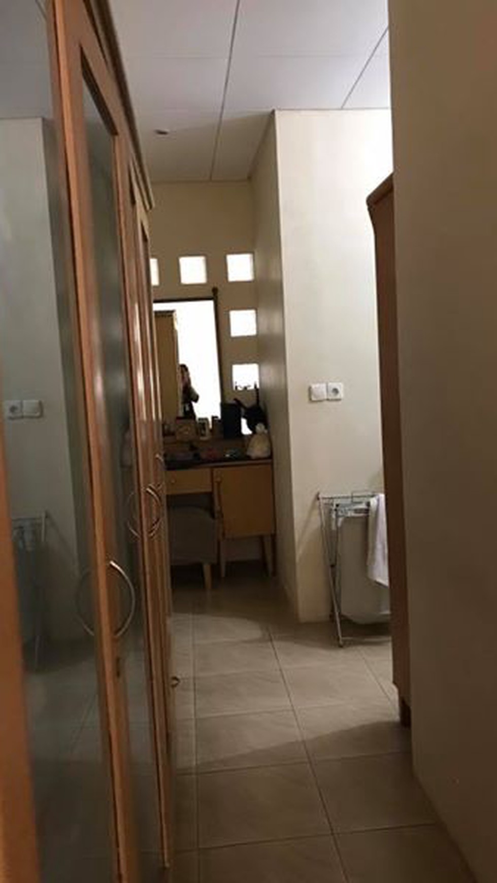 Dijual RUMAH CANTIK lokasi sangat Strategis