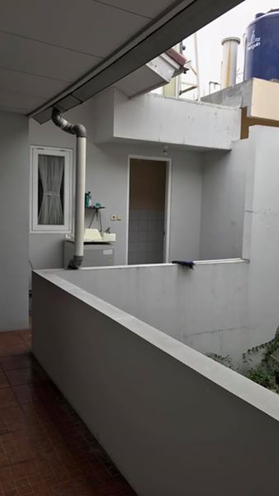 Dijual RUMAH CANTIK lokasi sangat Strategis