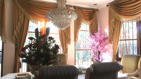 Rumah Siap Huni di Kemang Regency  LT. 600m2 / 500m2