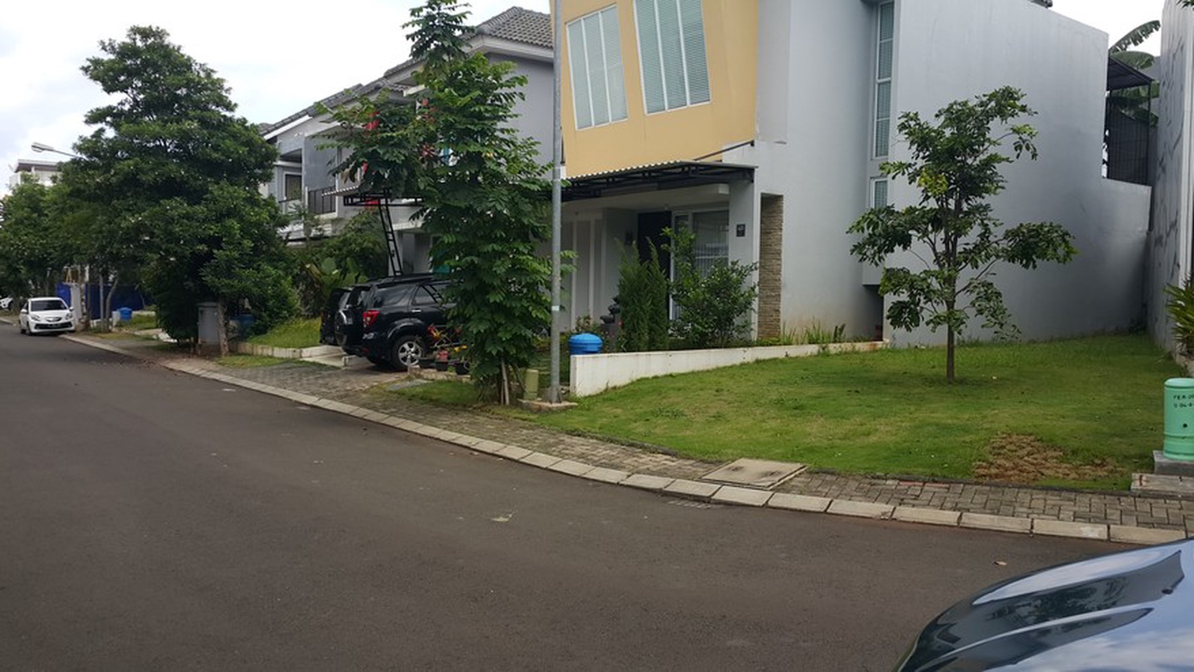 Cluster Azalea di CBD gading serpong, seberang RS Bethsaida,Universitas UMN dan Giant