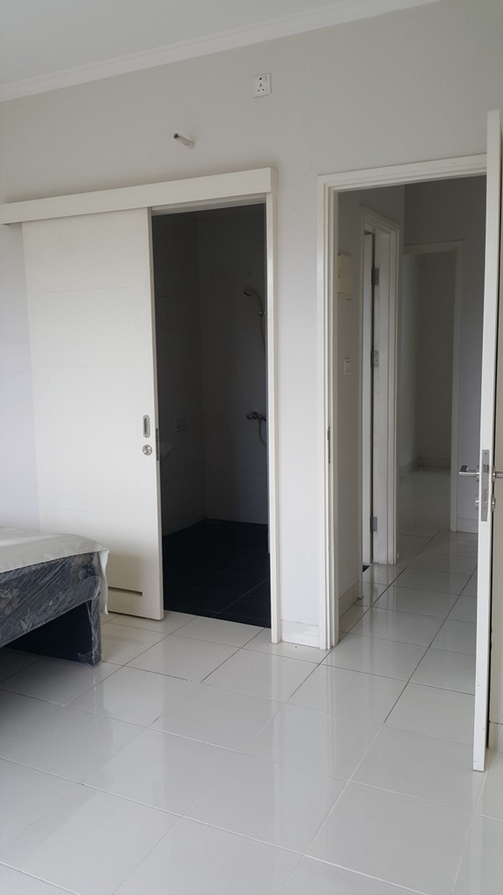 Cluster Azalea di CBD gading serpong, seberang RS Bethsaida,Universitas UMN dan Giant