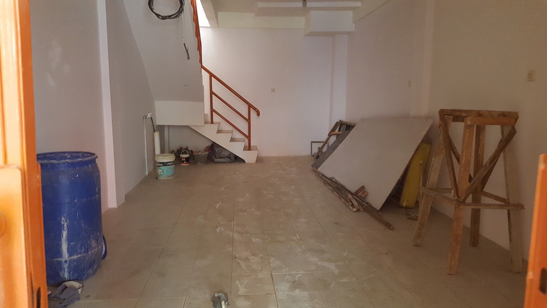 Disewakan Ruko di Jl. Borobudur Raya - Perum 2, Karawaci