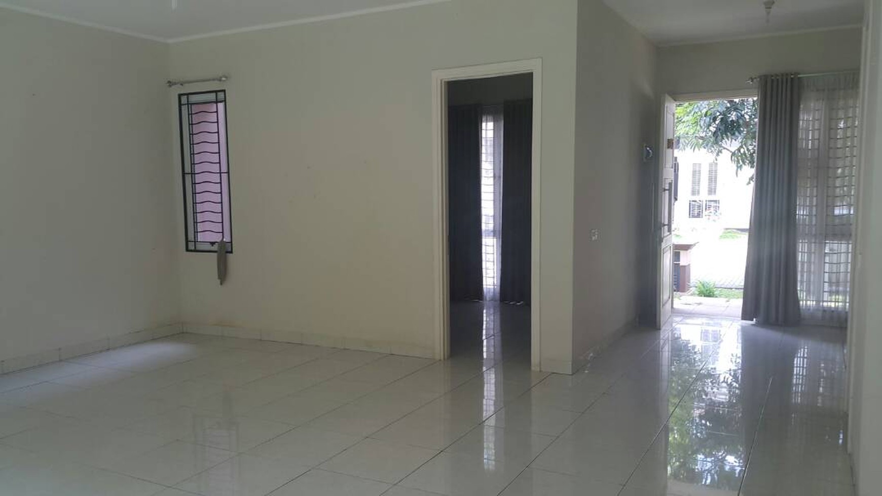 DIJUAL FORESTA BSD Harga di bawah pasaran, Nego sampai laku