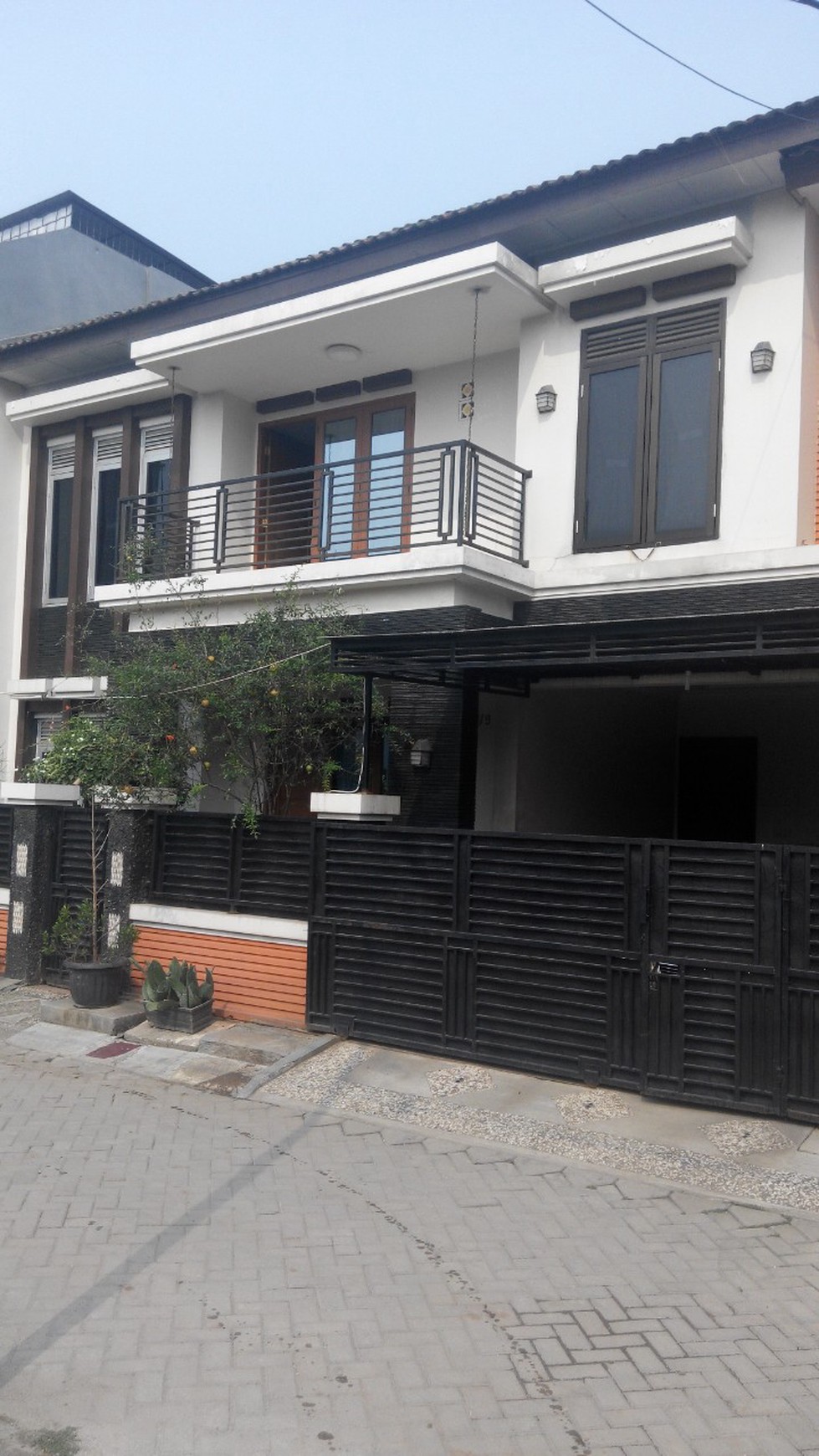 Dijual Rumah di Dasana Indah - Legok, Tangerang