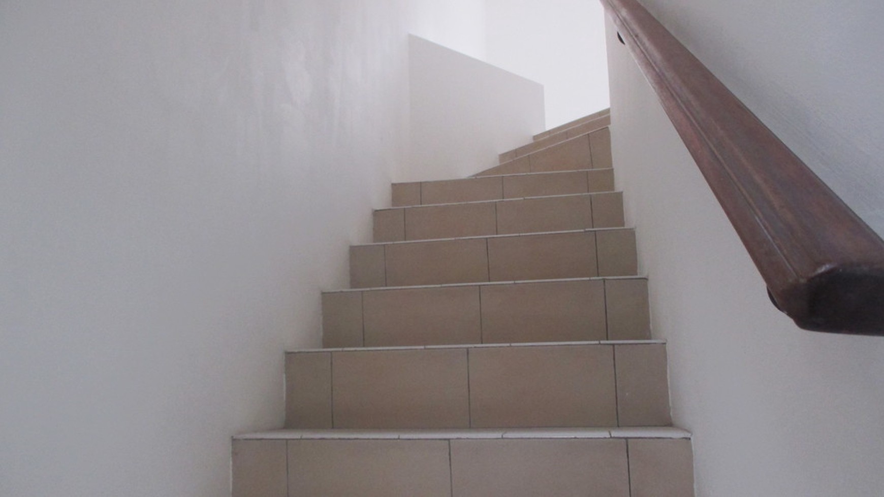 Dijual Rumah di Taman Spain - Lippo Karawaci
