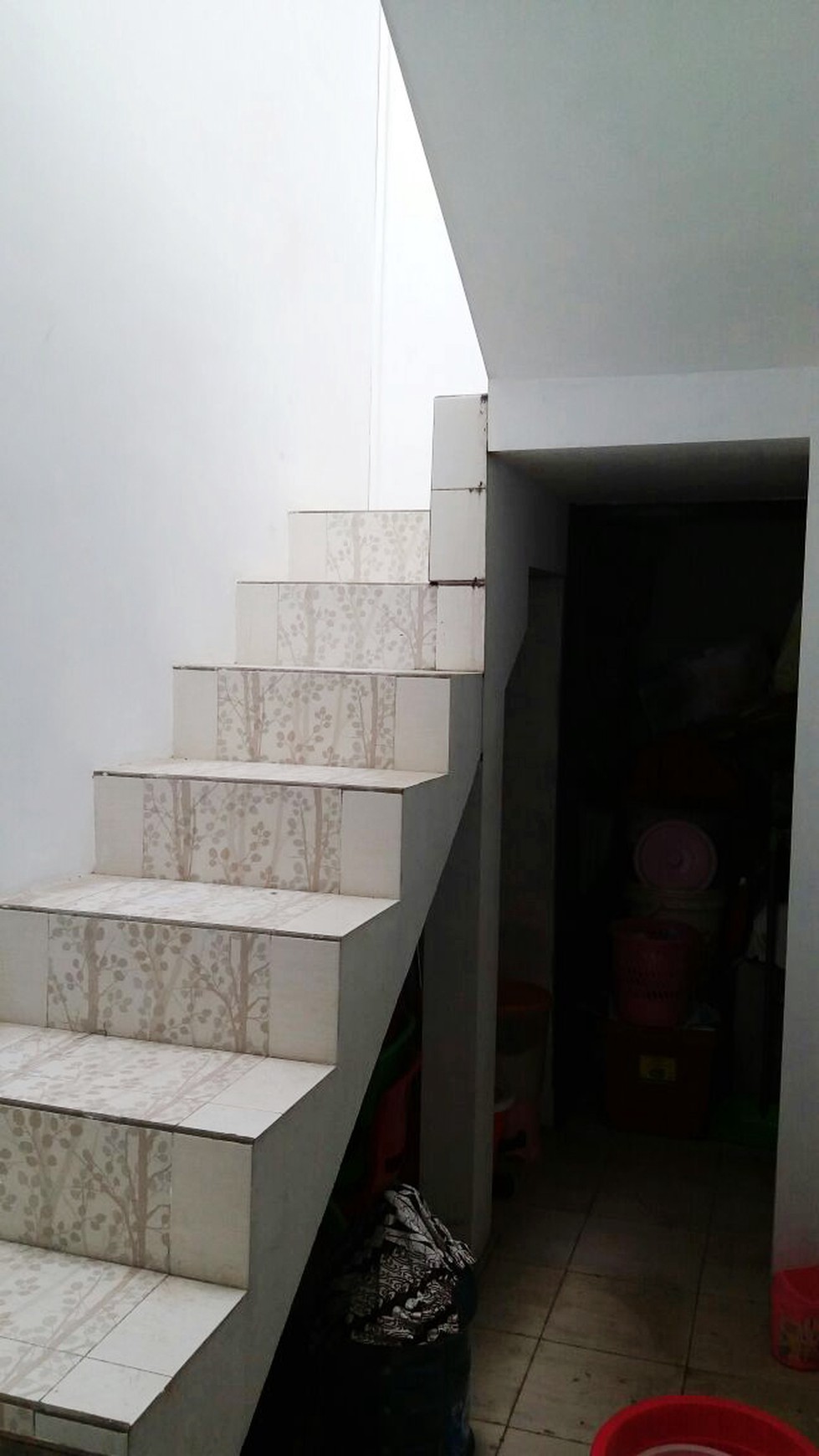 Rumah Dijual asri, nyaman, akses mudah, bebas banjir, siap Huni @Komp Pondok Pucung