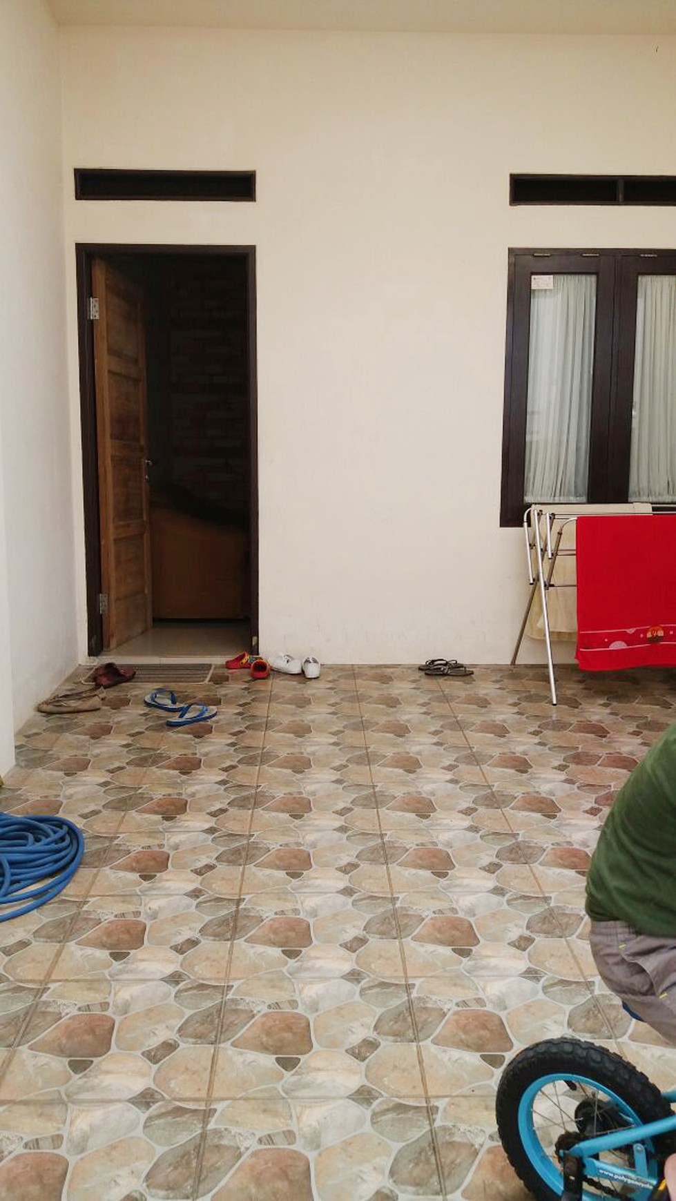 Rumah Dijual asri, nyaman, akses mudah, bebas banjir, siap Huni @Komp Pondok Pucung