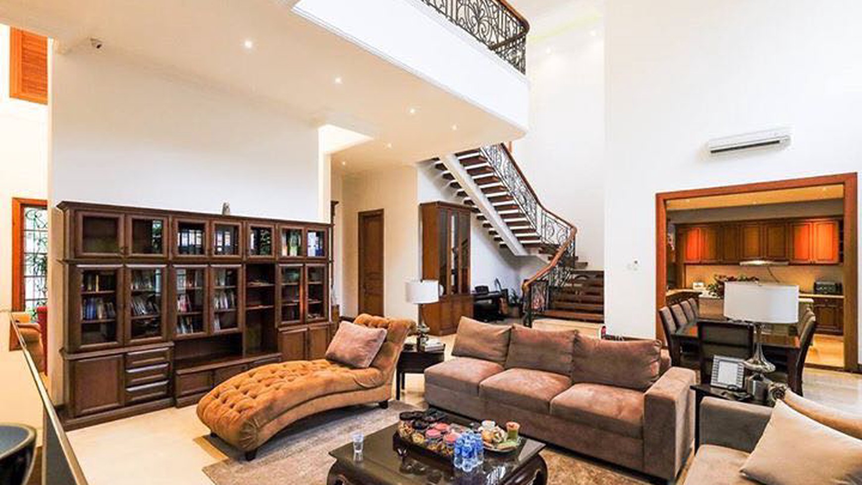 Rumah Mewah,Asri di Bintaro Jaya sektor 3