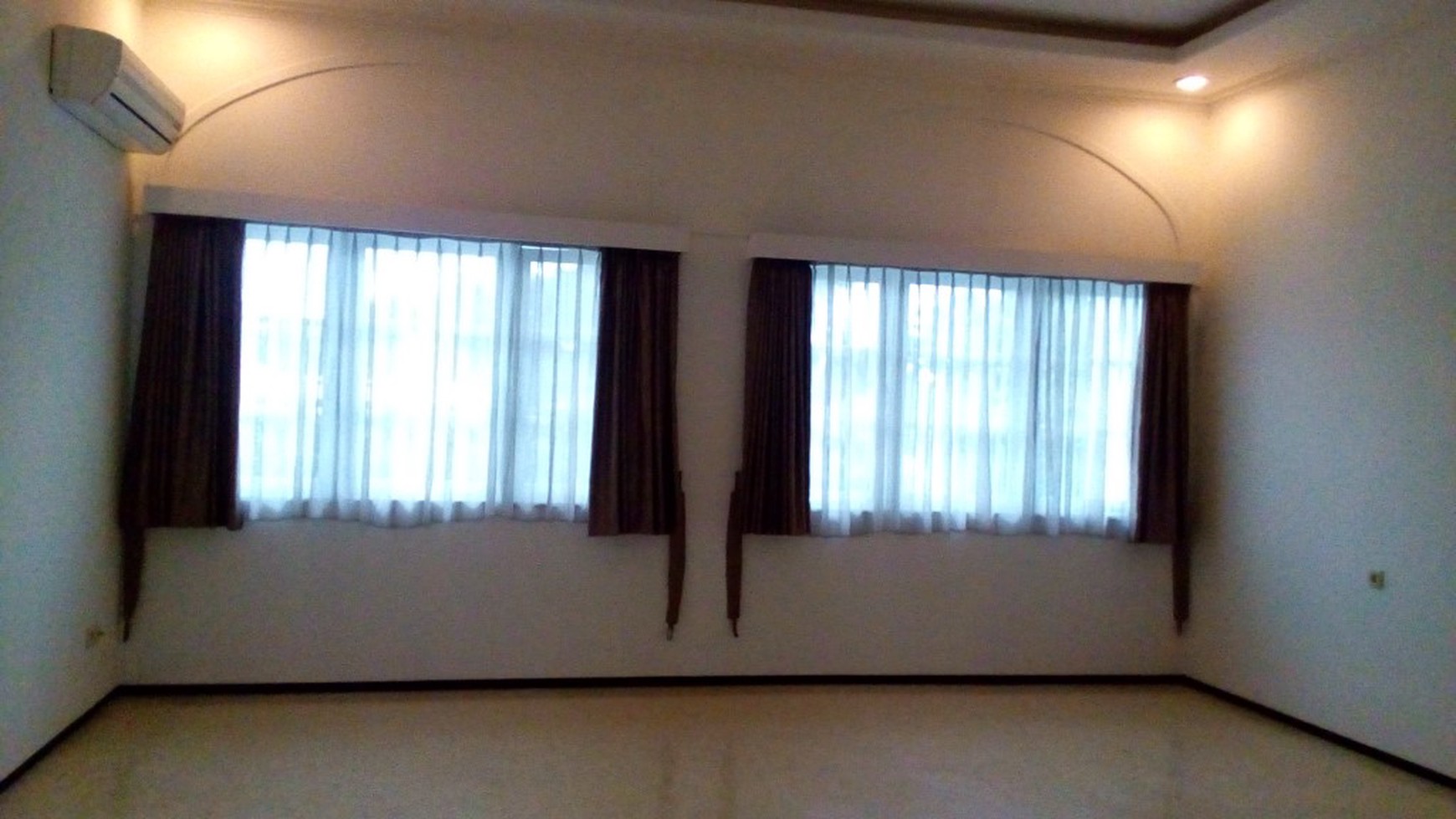 beautiful house in the prime area of Pondok Indah