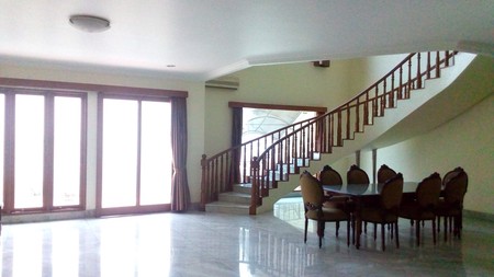 beautiful house in the prime area of Pondok Indah