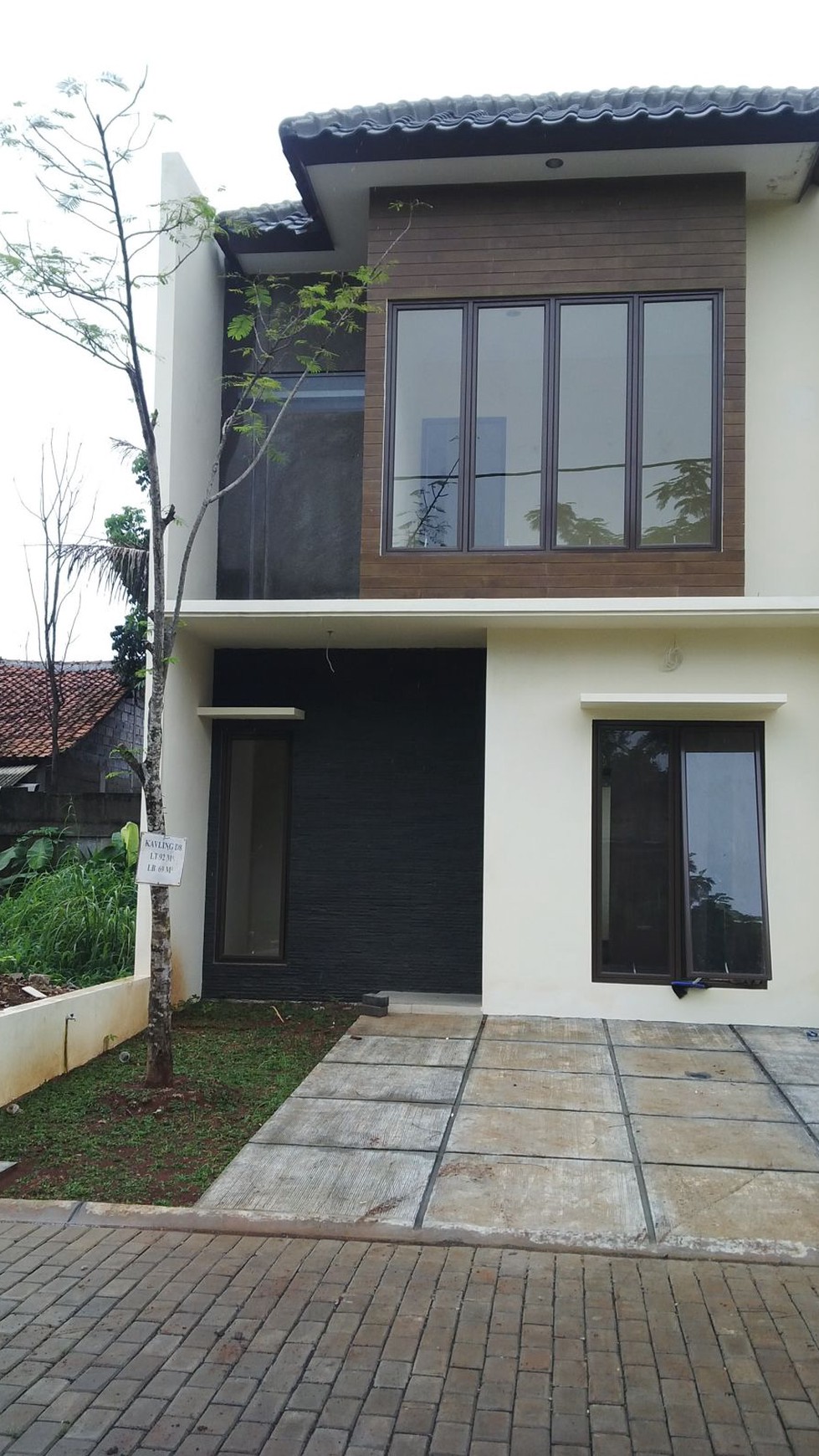 Rumah dalam cluster di Pondok Aren