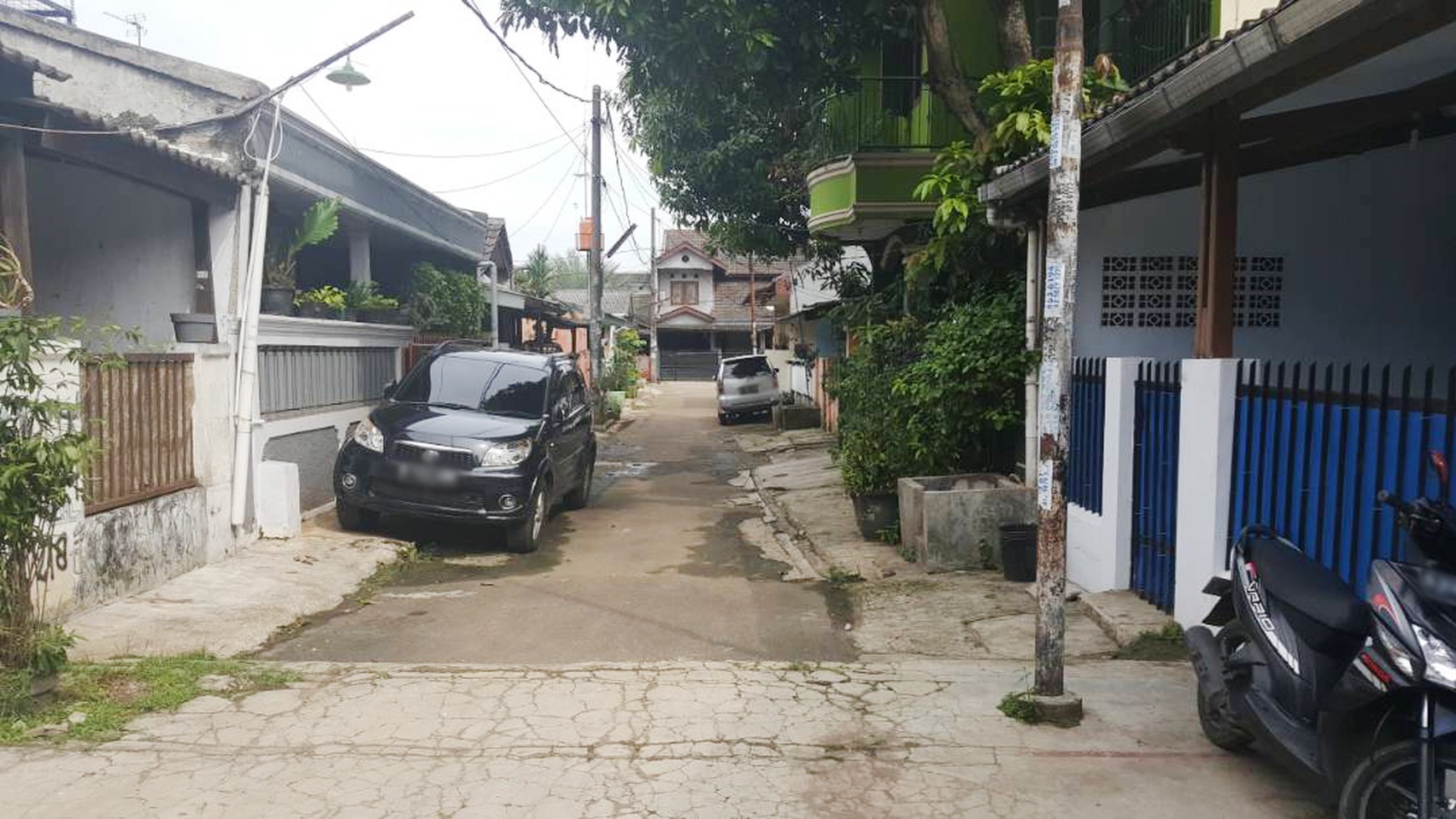 Dijual Rumah Siap Huni, Lokasi Strategis, dan Asri Di Ciputat, Bintaro