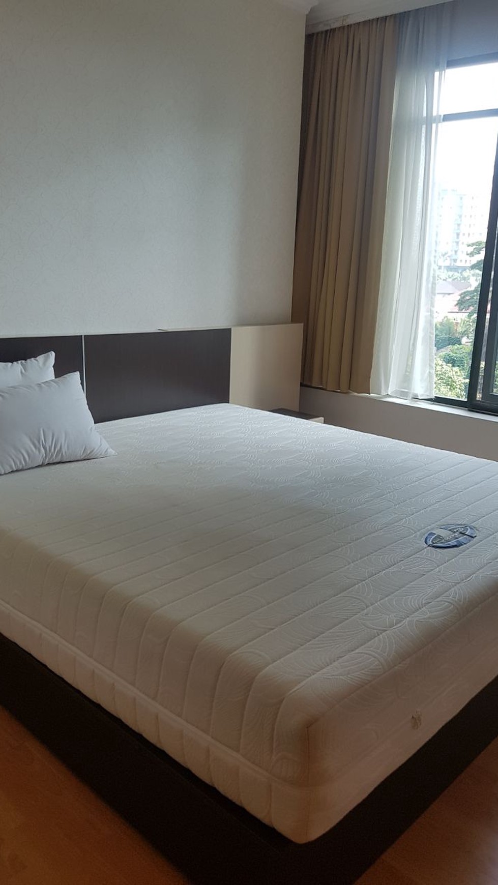 Apartemen Hampton Park 2 Kamar Tidur