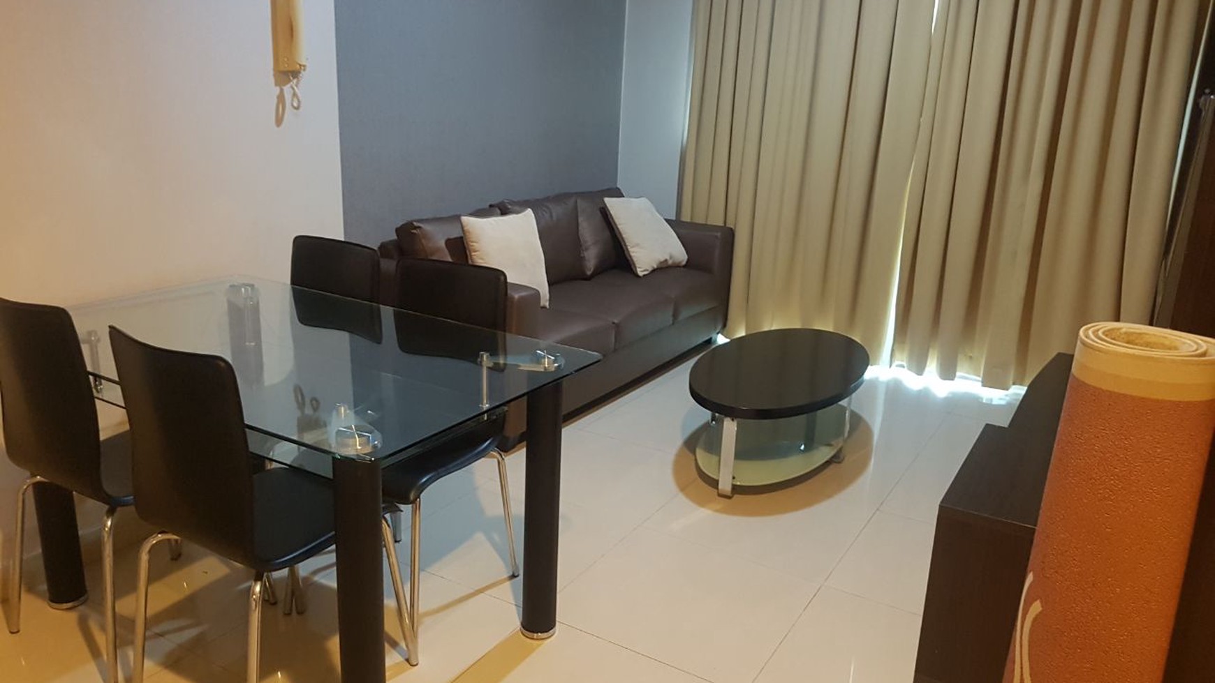 Apartemen Hampton Park 2 Kamar Tidur