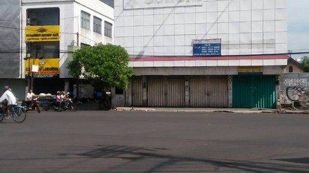 4 RUKO GANDENG COCOK UNTUK SHOWROOM