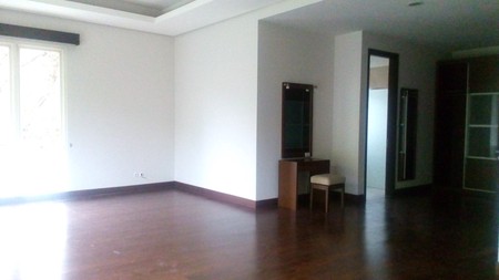 beautiful house in the prime area of Kebayoran
