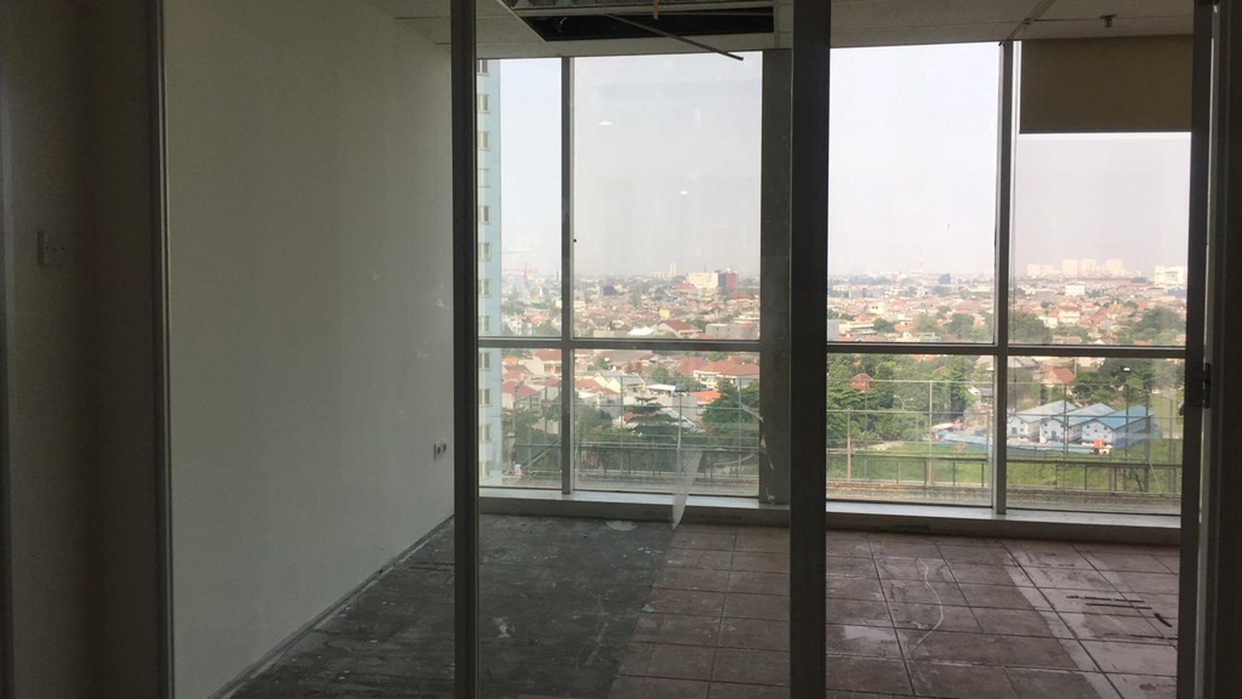 Disewakan - Office Space 250m2 di Menara Imperium, Kuningan, Jakarta