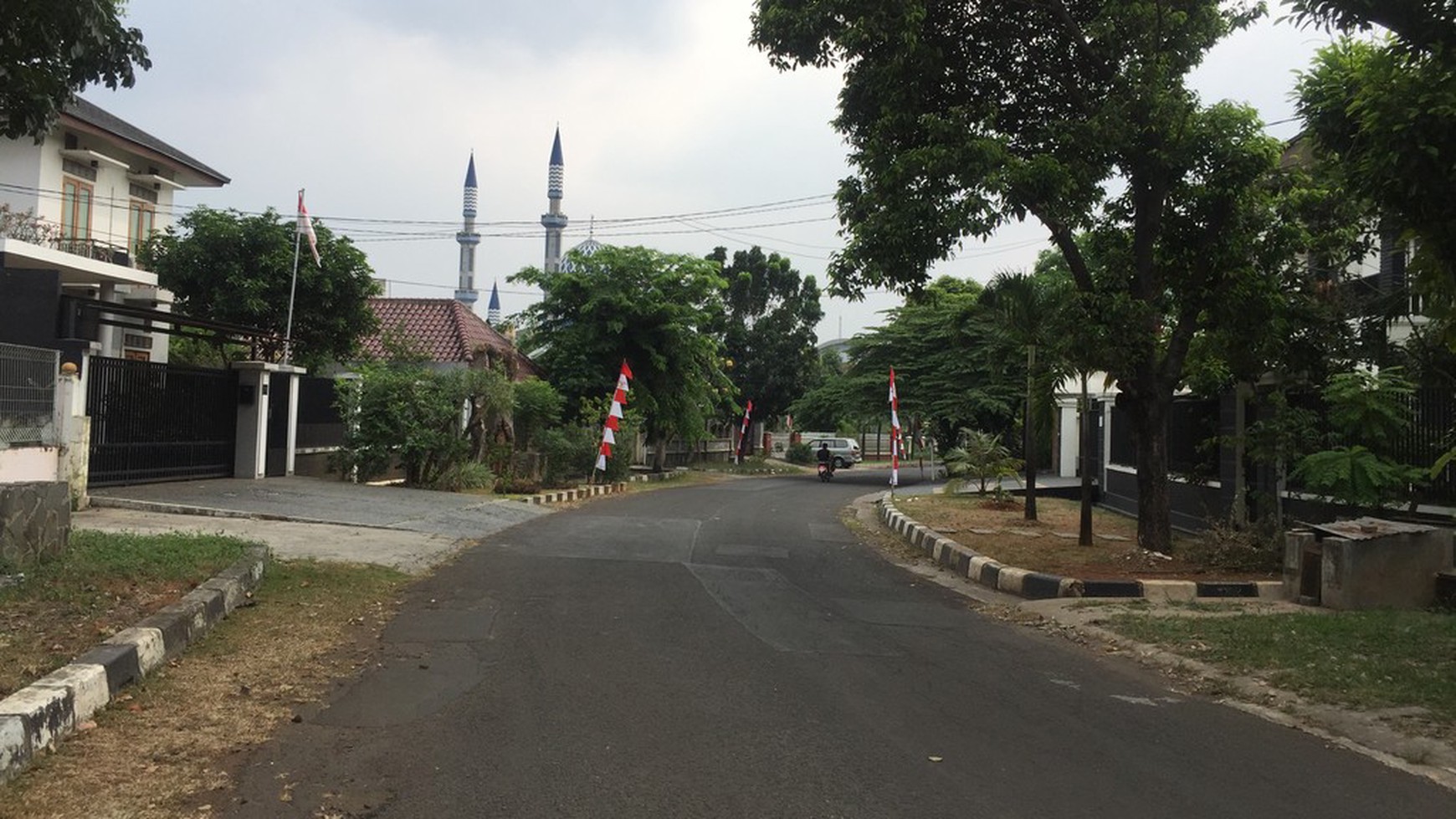 DIJUAL - Rumah Artistik Traditional di Jaka Permai Bekasi