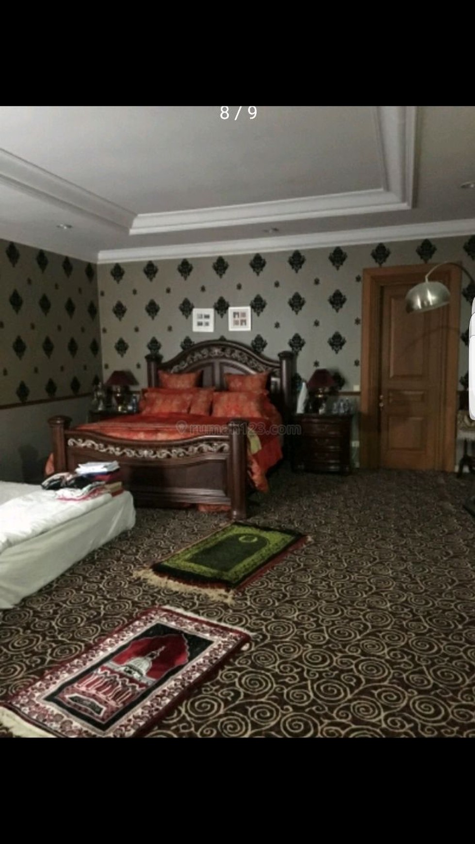 Rumah Asri Sangat Terawat dan Mewah @ Pekayon Pejaten Barat