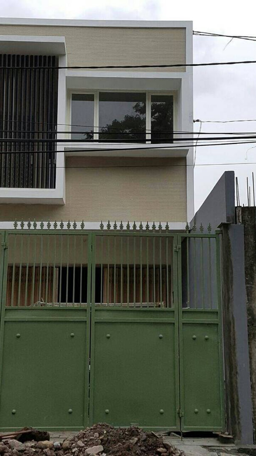 SEWA RUKO RUNGKUT MURAH