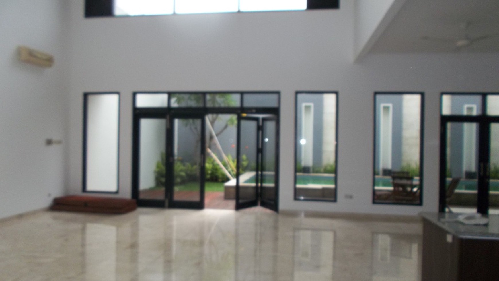 beautiful house in the prime area of Pondok Indah