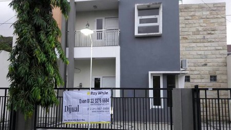 Jual Rumah Dewi Sartika Waru, Cocok untuk Kos-kosan